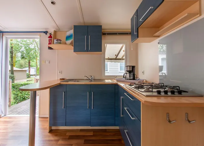 Кемпинг Mobil-home Entre Terre &